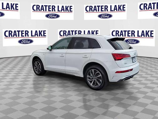 2024 Audi Q5 45 S line quattro Premium