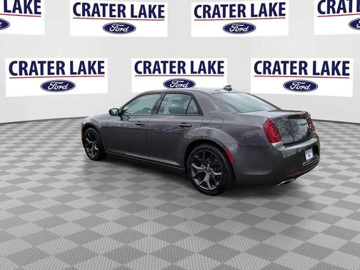 2022 Chrysler 300 S