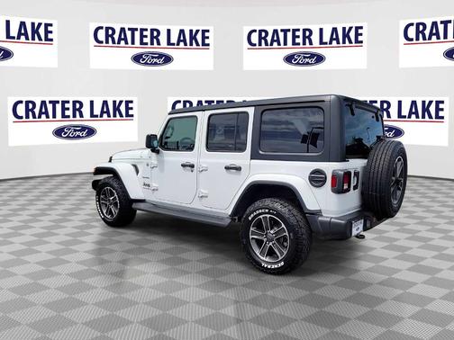 2023 Jeep Wrangler Sahara