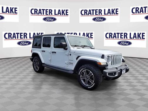 2023 Jeep Wrangler Sahara