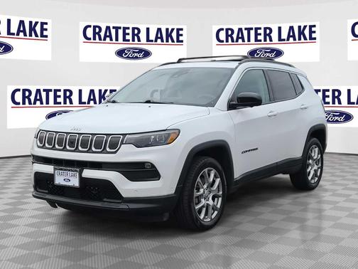 2022 Jeep Compass Latitude Lux