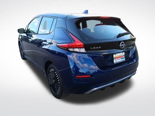 2024 Nissan Leaf SV PLUS