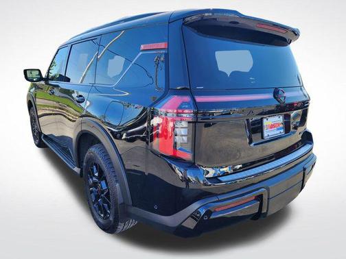2025 Nissan Armada PRO-4X 4WD