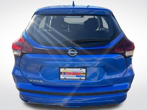 2024 Nissan Kicks S