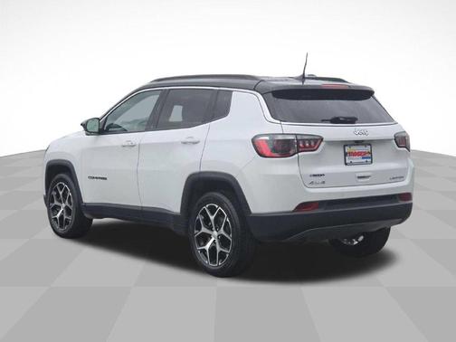 Bright White Clearcoat 2024 Jeep Compass Limited