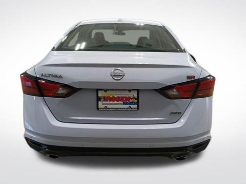 Gray Sky Pearl 2025 Nissan Altima SR AWD