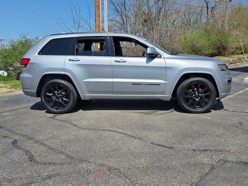 Billet Silver Metallic Clearcoat 2017 Jeep Grand Cherokee Altitude