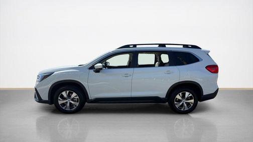 Crystal White Pearl 2025 Subaru Ascent Premium 7-Passenger