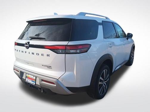 2025 Nissan Pathfinder Platinum 4WD