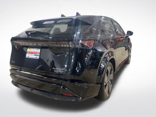 2024 Nissan ARIYA PLATINUM+