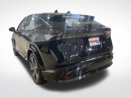 2024 Nissan ARIYA PLATINUM+