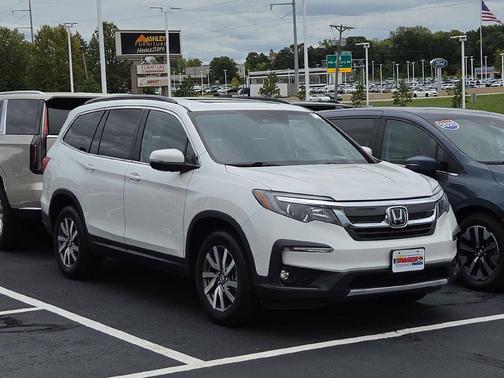 White 2022 Honda Pilot AWD EX-L