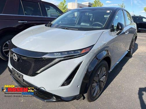 Boulder Gray Pearl/Black Diamond Pearl 2023 Nissan ARIYA PLATINUM+