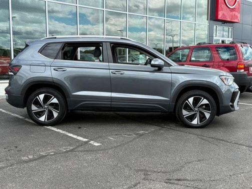 Gray 2025 Volkswagen Taos 1.5T SE