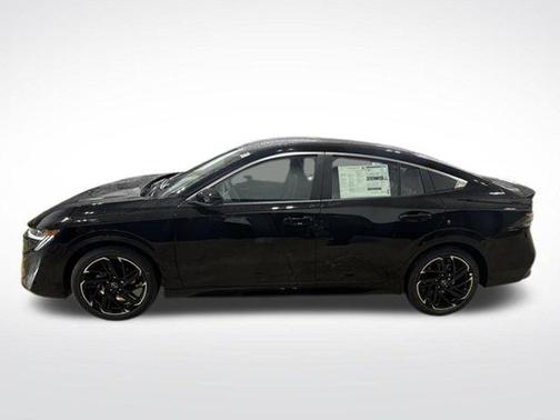 Super Black 2026 Nissan Sentra SR
