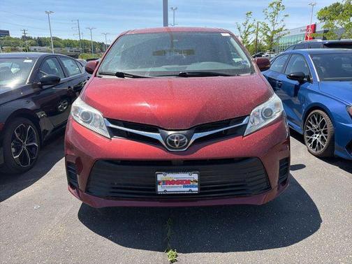 Salsa Red Pearl 2020 Toyota Sienna LE