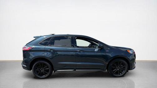 Stone Blue Metallic 2024 Ford Edge ST Line