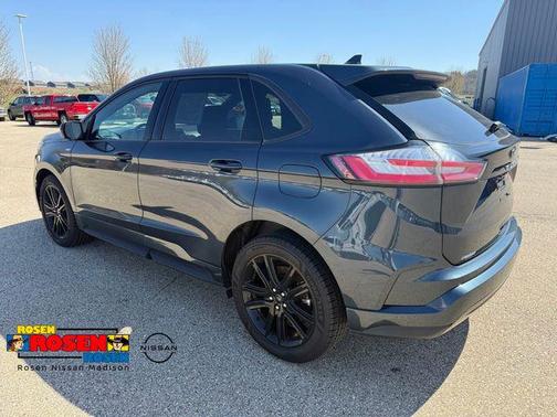 Stone Blue Metallic 2024 Ford Edge ST Line