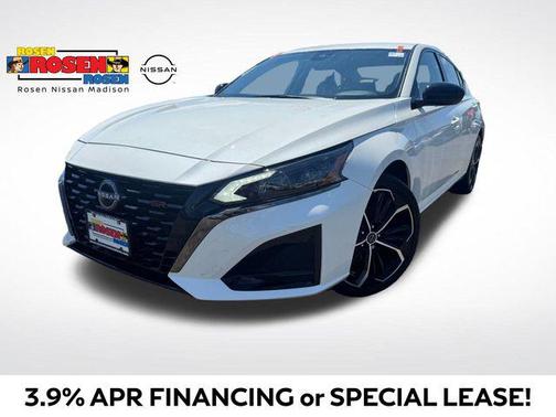 2025 Nissan Altima SR AWD