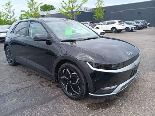 Abyss Black 2023 Hyundai IONIQ 5 SEL