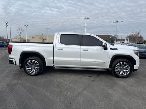 White Frost Tricoat 2025 GMC Sierra 1500 Denali