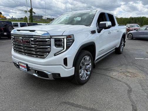 White Frost Tricoat 2025 GMC Sierra 1500 Denali