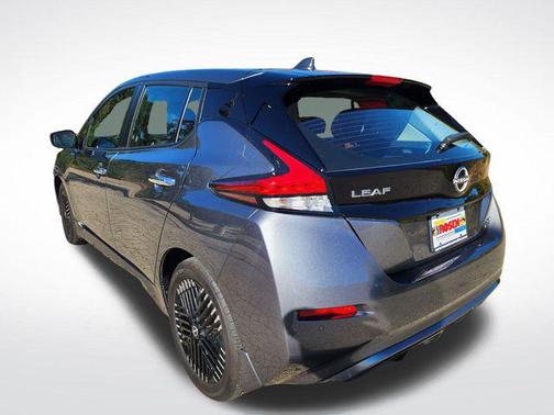2024 Nissan Leaf SV PLUS
