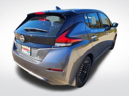 2024 Nissan Leaf SV PLUS