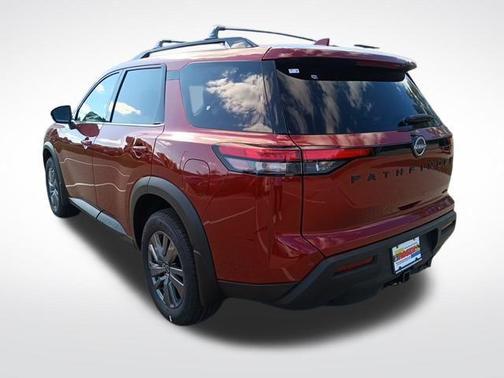 2025 Nissan Pathfinder SV 4WD