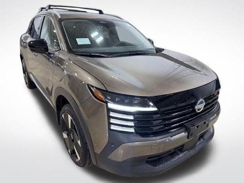 Canyon Bronze Metallic 2026 Nissan Kicks SR