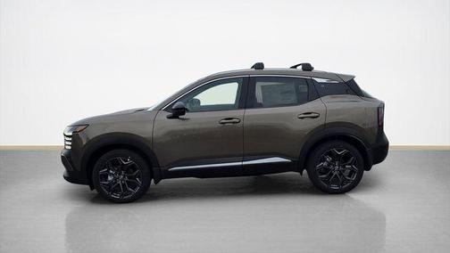 Canyon Bronze Metallic 2026 Nissan Kicks SR