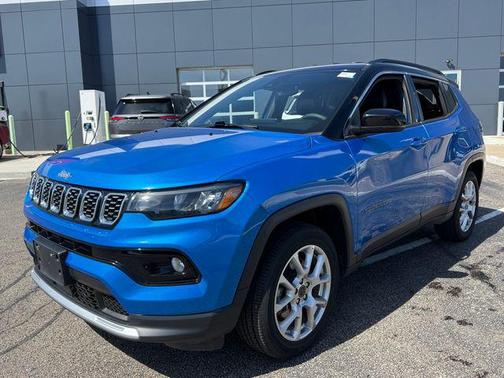 Hydro Blue Pearlcoat 2025 Jeep Compass Limited