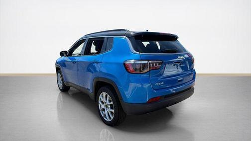 Hydro Blue Pearlcoat 2025 Jeep Compass Limited