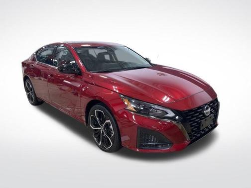2024 Nissan Altima SR Intelligent AWD