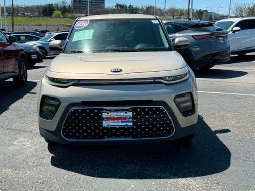 Platinum Gold 2020 Kia Soul EX