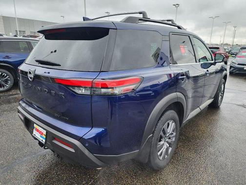 2023 Nissan Pathfinder SV 4WD
