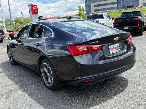 Dark Ash Metallic 2023 Chevrolet Malibu FWD 1LT