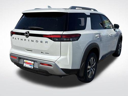 2025 Nissan Pathfinder SL 4WD