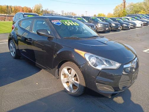 Ultra Black 2012 Hyundai Veloster Base