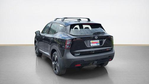Super Black 2026 Nissan Kicks SR