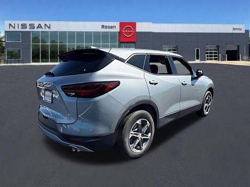 Sterling Gray Metallic 2025 Chevrolet Blazer 2LT