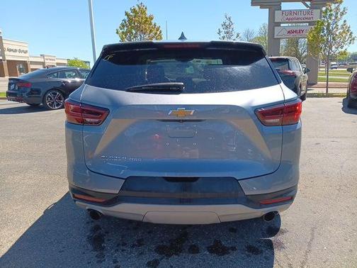 Sterling Gray Metallic 2025 Chevrolet Blazer 2LT
