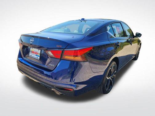 2023 Nissan Altima SR Intelligent AWD