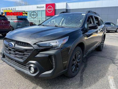 Crystal Black Silica 2025 Subaru Outback Onyx Edition