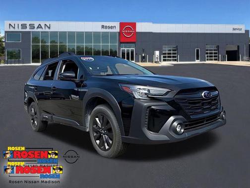 Crystal Black Silica 2025 Subaru Outback Onyx Edition