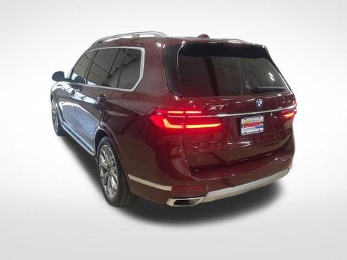 Black 2025 BMW X7 xDrive40i