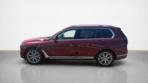 Red Metallic 2025 BMW X7 xDrive40i