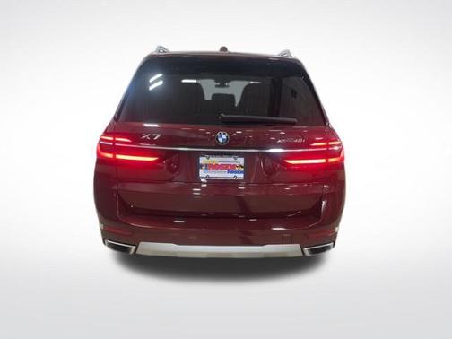 Black 2025 BMW X7 xDrive40i