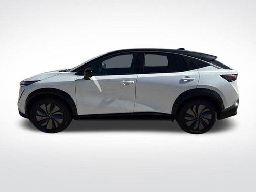 2025 Nissan ARIYA EVOLVE+