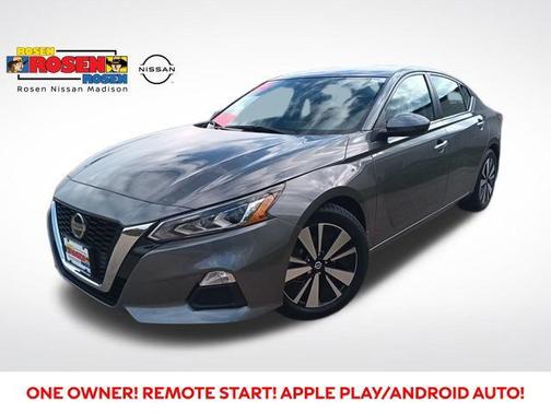 2022 Nissan Altima 2.5 SV